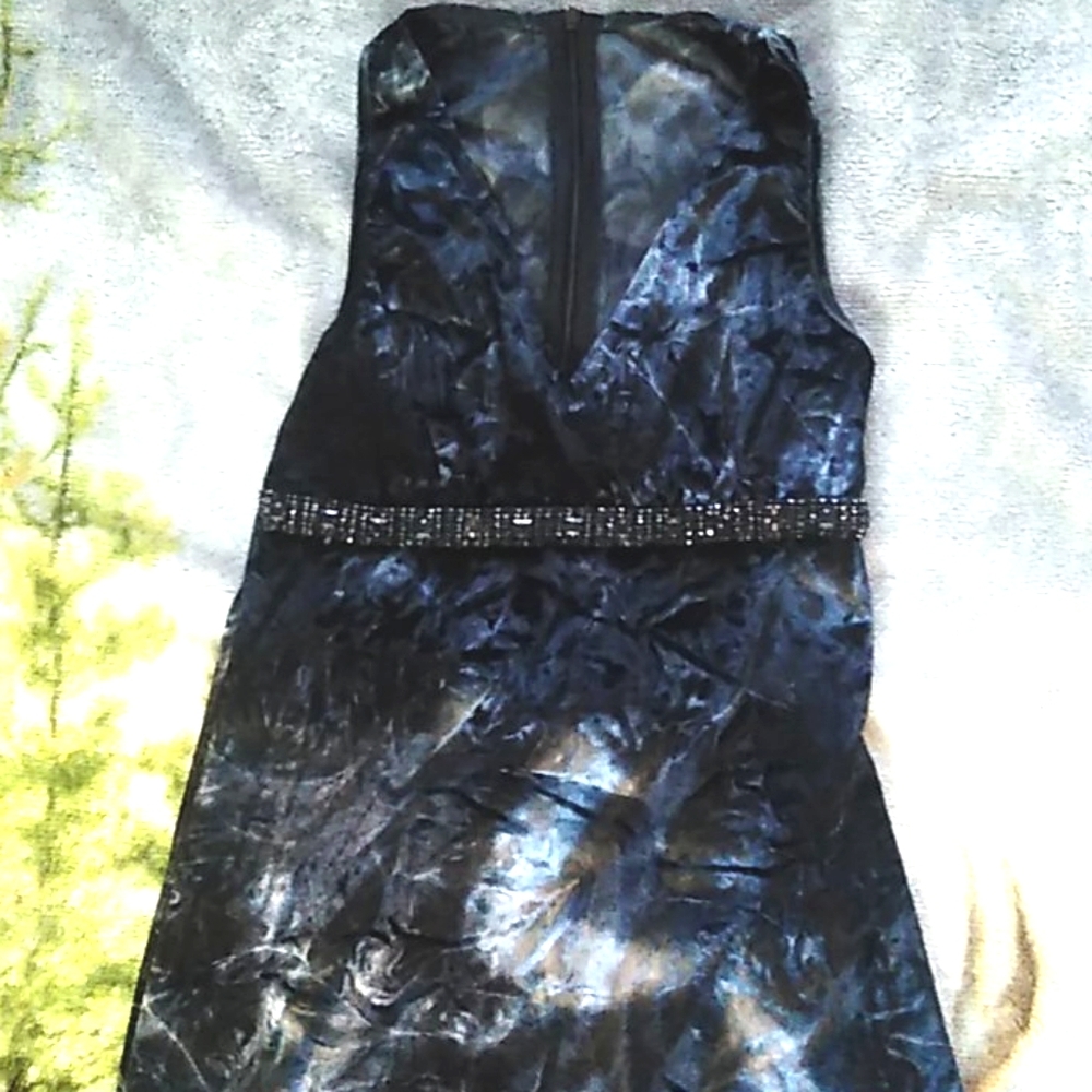 Gorgeous Gothic Dress!! knee high
